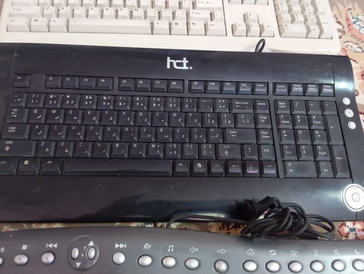 کیبورد تمیز وسالم|قطعات و لوازم جانبی رایانه|مشهد, پنجتن|دیوار