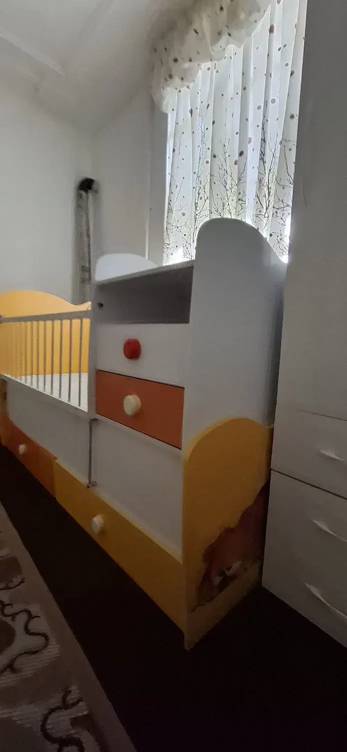 تخت کودک و نوجوان|تخت و سرویس خواب|خرم‌آباد, |دیوار