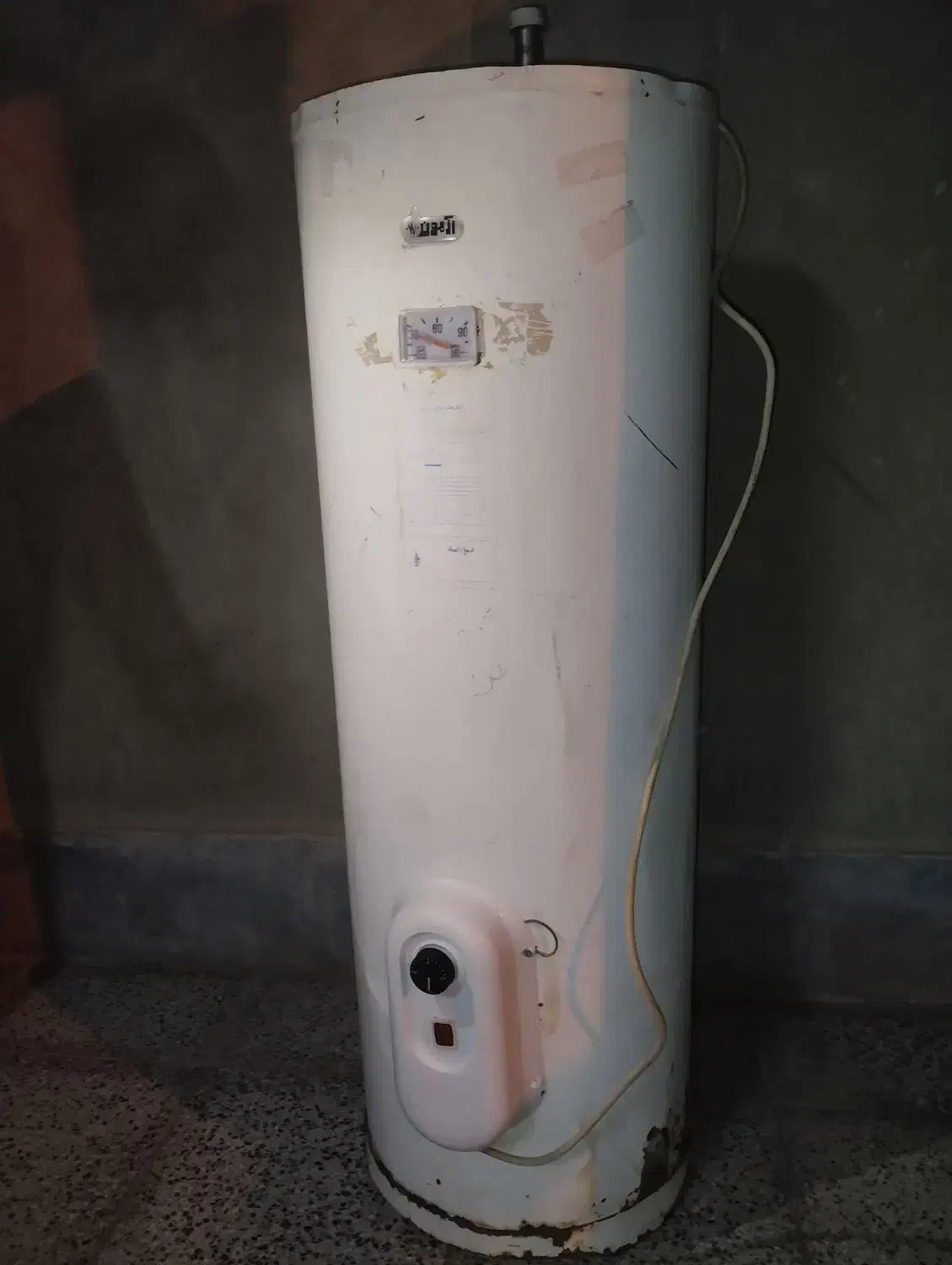 آبگرمکن برقی آزمون۶۰لیتری|آبگرمکن، پکیج، شوفاژ|زابل, |دیوار