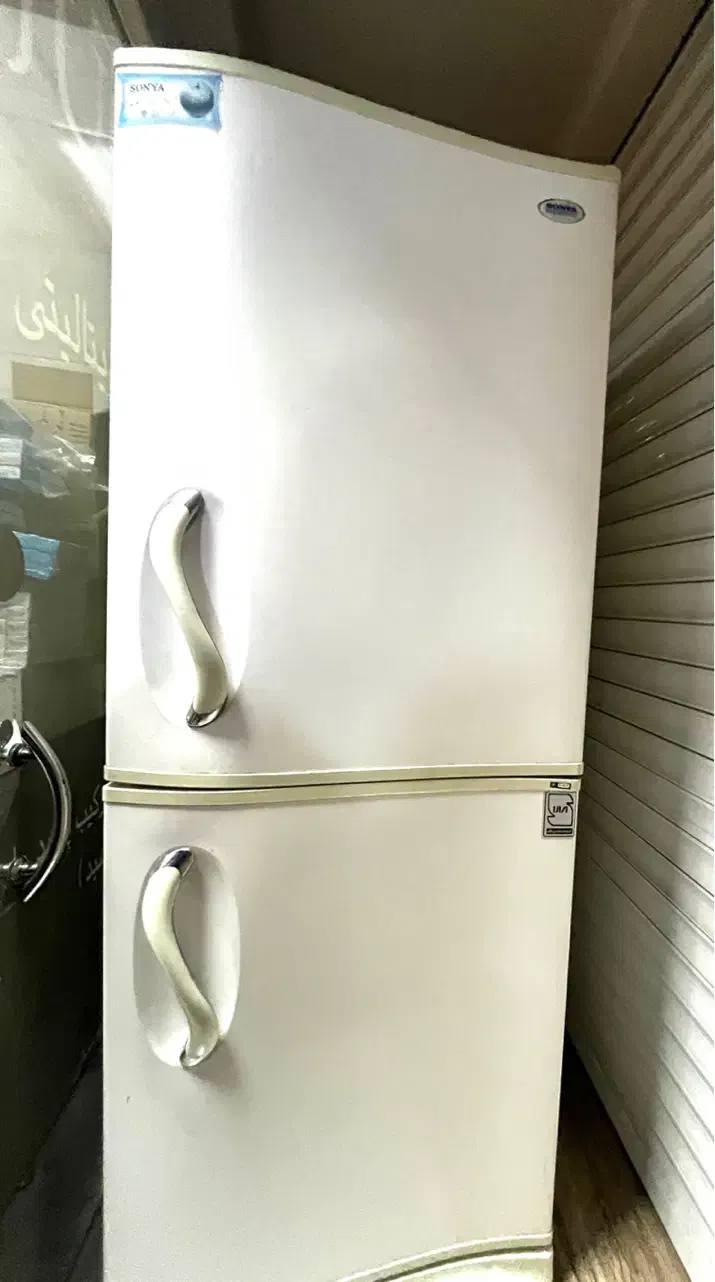 یخچال فریزر سونیا|یخچال و فریزر|مشهد, شاهد (شهرک غرب)|دیوار