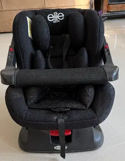 صندلی ماشین کودک|تخت و صندلی بچه|نهاوند, |دیوار