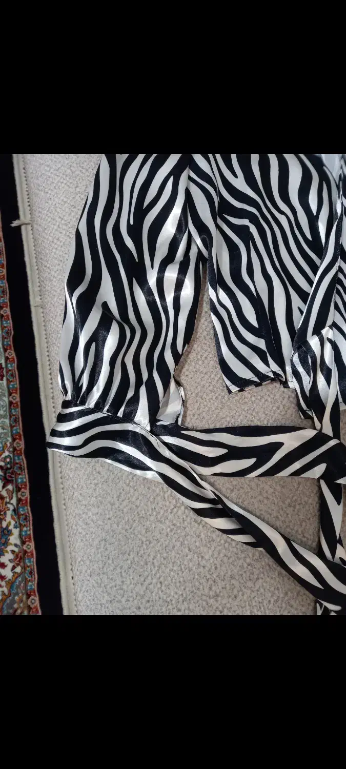 شومیز چپ و راستی کاملا نو|لباس|تهران, شهرک استقلال|دیوار