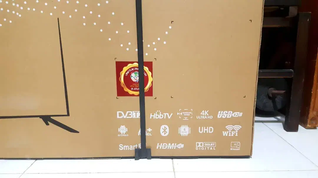 تلوزیون 55 اینچ اکبند|تلویزیون و پروژکتور|شاهین‌شهر, خبرنگار|دیوار