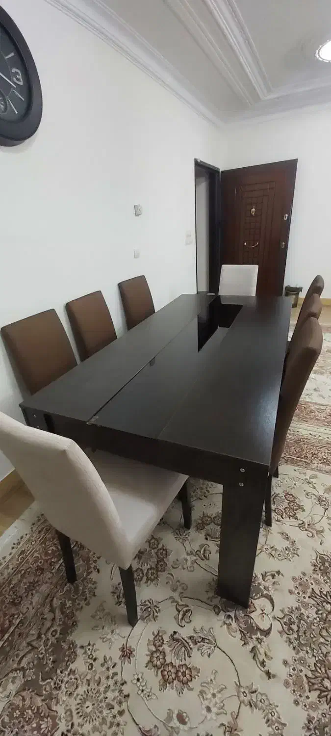 میز غذاخوری هشت نفره با صندلی|میز و صندلی غذاخوری|مهاباد (آذربایجان غربی), |دیوار