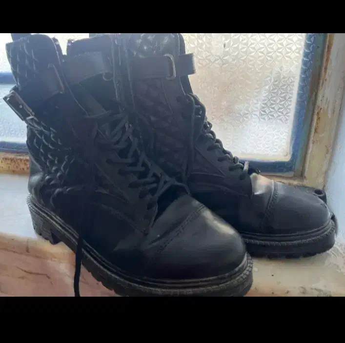 بوت بلند|کیف، کفش، کمربند|زاهدان, |دیوار