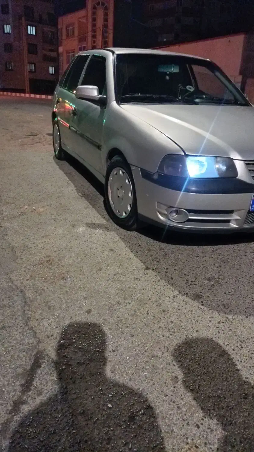 فولکس گل۲۰۰۵|خودرو سواری و وانت|همدان, |دیوار