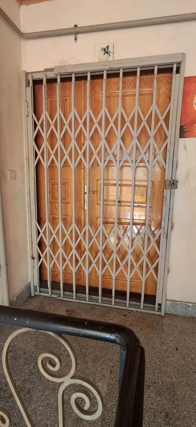 فروش آکاردئونی درب آپارتمان|مصالح و تجهیزات ساختمان|رامسر, |دیوار