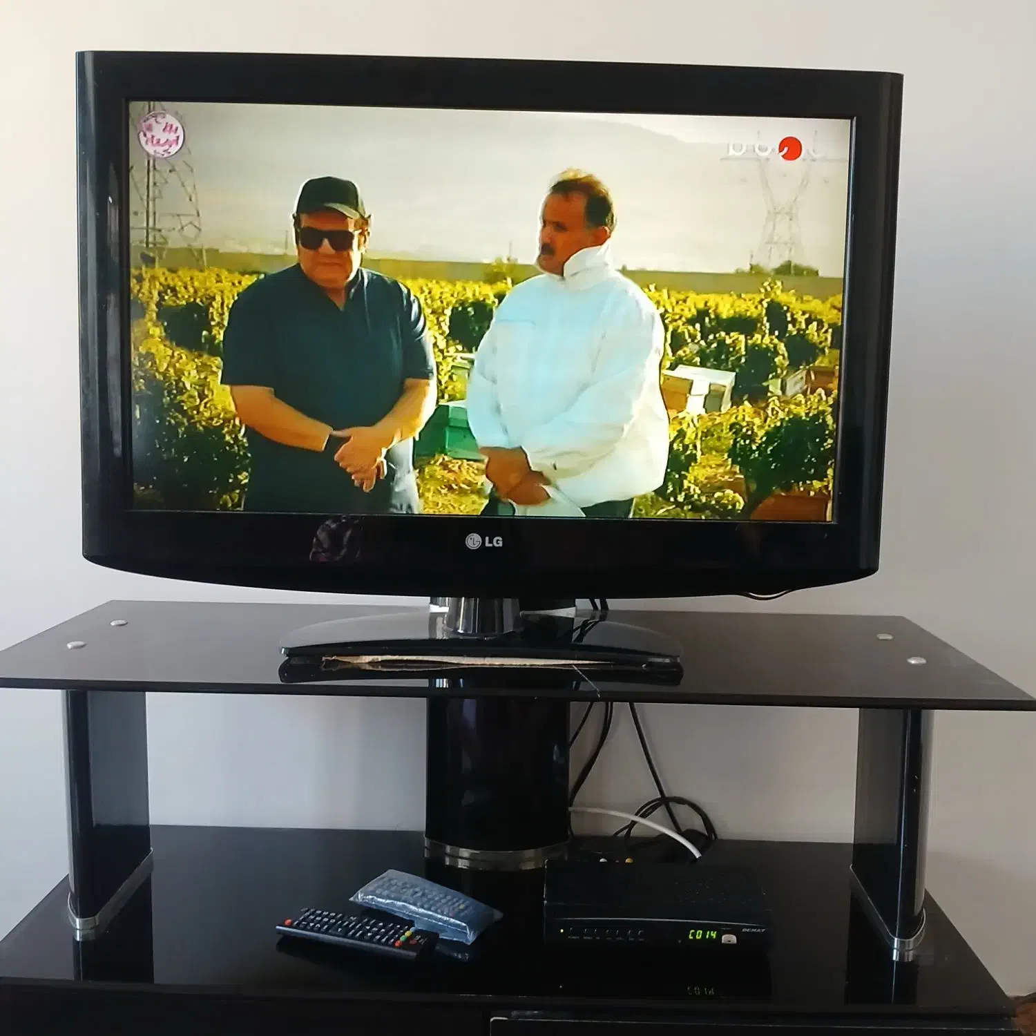 تلوزیون ۳۲ ال جی اصل|تلویزیون و پروژکتور|ثمرین, |دیوار