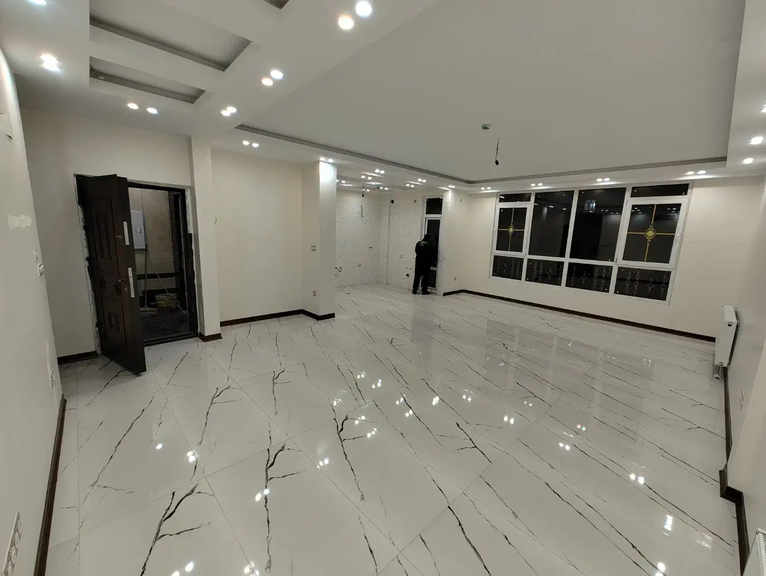 100متری/دو خواب/کلید نخورده