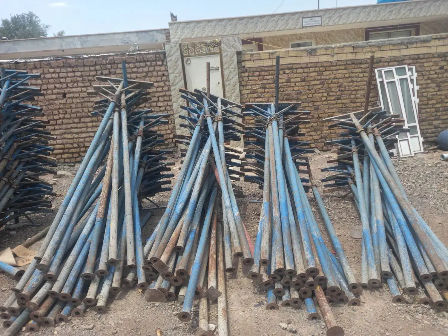 فروش تعداد ۲۷۵ عدد جک سه متری و چهار متری|مصالح و تجهیزات ساختمان|طارم, |دیوار