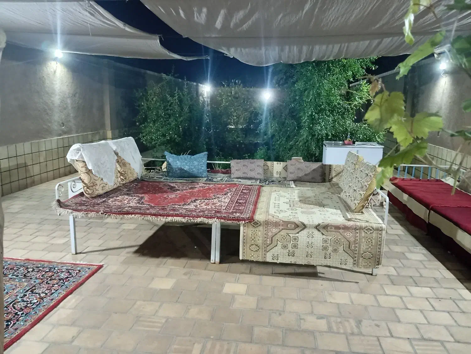 اجاره باغ ویلادنج وخانوادگی/مجید آباد میبد|اجارهٔ کوتاهمدت ویلا و باغ|میبد, |دیوار