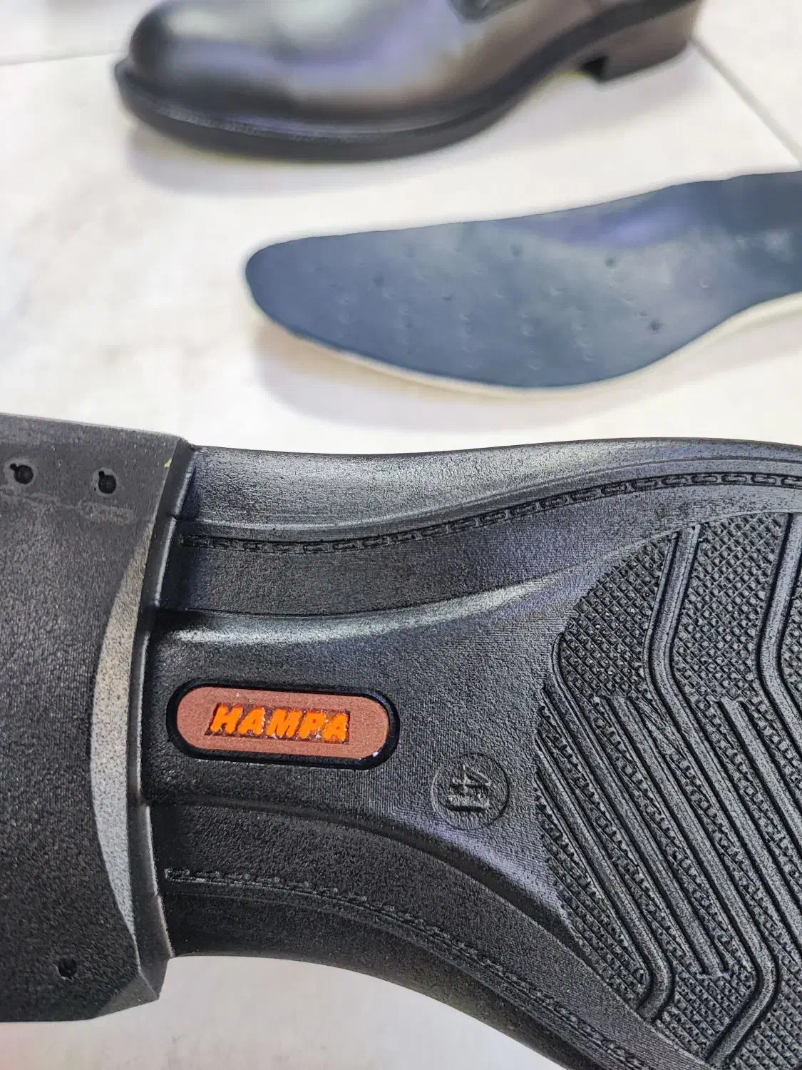 آرتا شرکت همپا|کیف، کفش، کمربند|سنندج, |دیوار