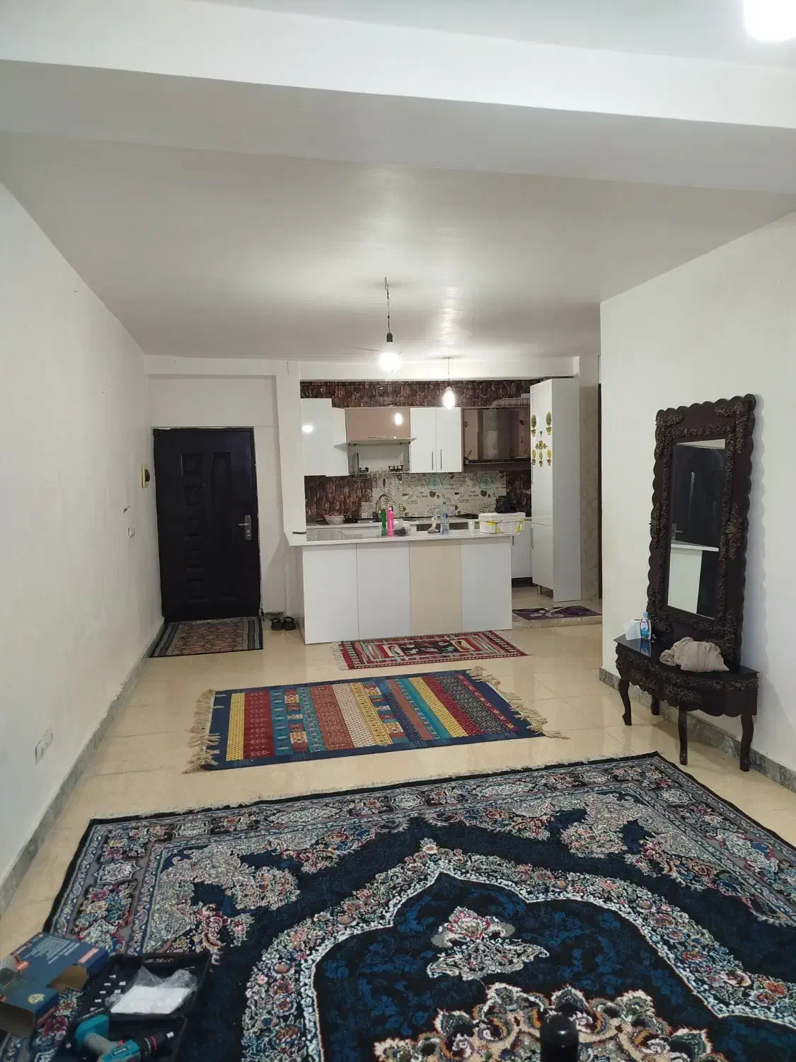 خونه مبله (روزانه.ساعتی)|اجارهٔ کوتاهمدت آپارتمان و سوئیت|بندرعباس, |دیوار