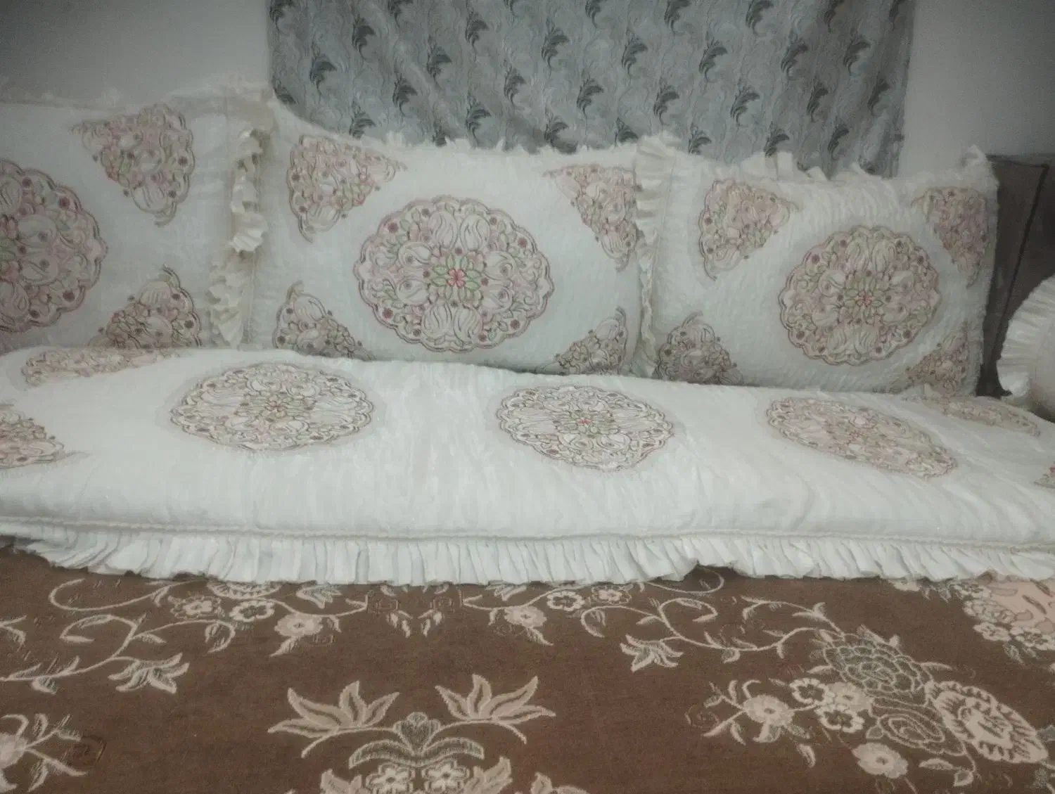 5500|رختخواب، بالش، پتو|زاهدان, |دیوار