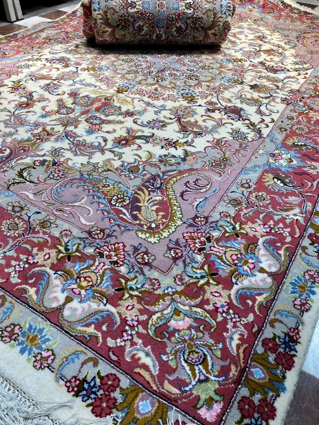 فرش دستباف جفت۶متری کاشمر ریزبافت گلابریشم دستبافت|فرش|تهران, مولوی|دیوار