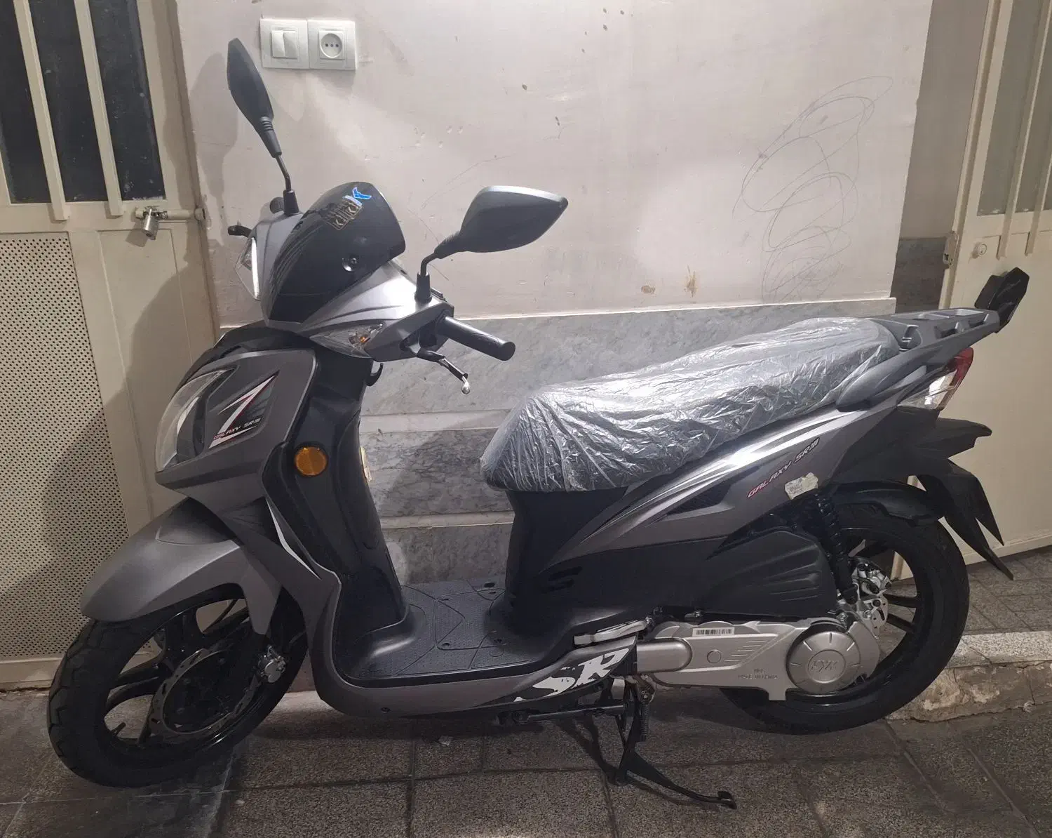 موتور سیکلت نیرو موتور گلگسی SR200|موتورسیکلت|ری, صفاییه (چشمه علی)|دیوار