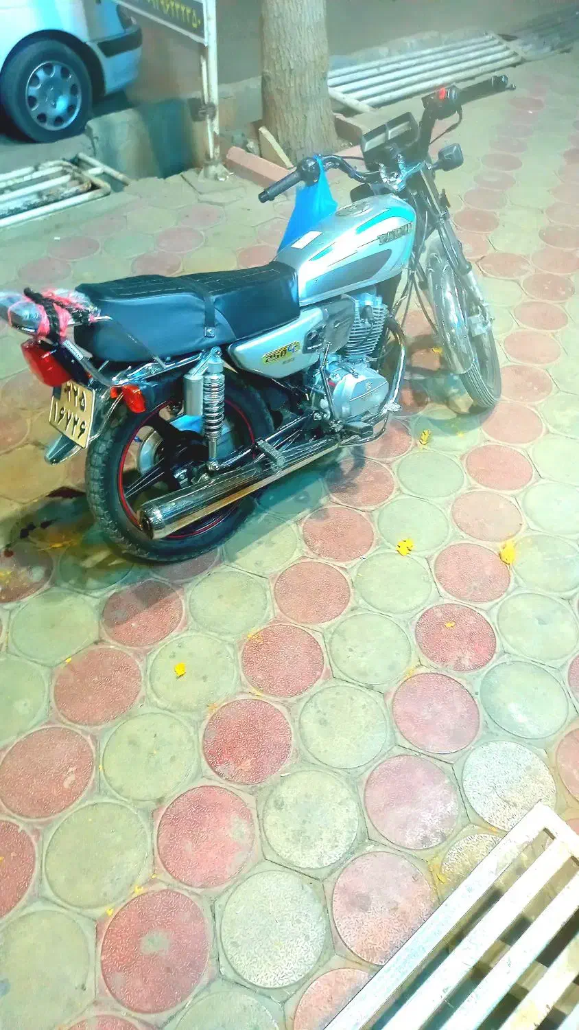 موتور هندا ۲۰۰cc|موتورسیکلت|چهارباغ, |دیوار