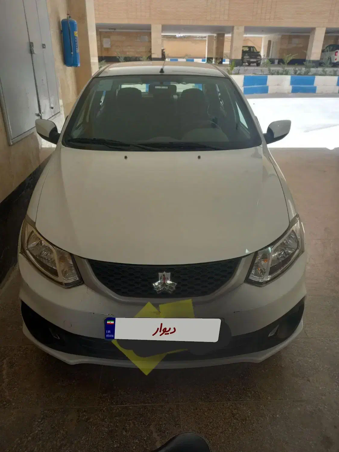 ساینا اس مدل ۱۴۰۰|خودرو سواری و وانت|اصفهان, تخت فولاد|دیوار