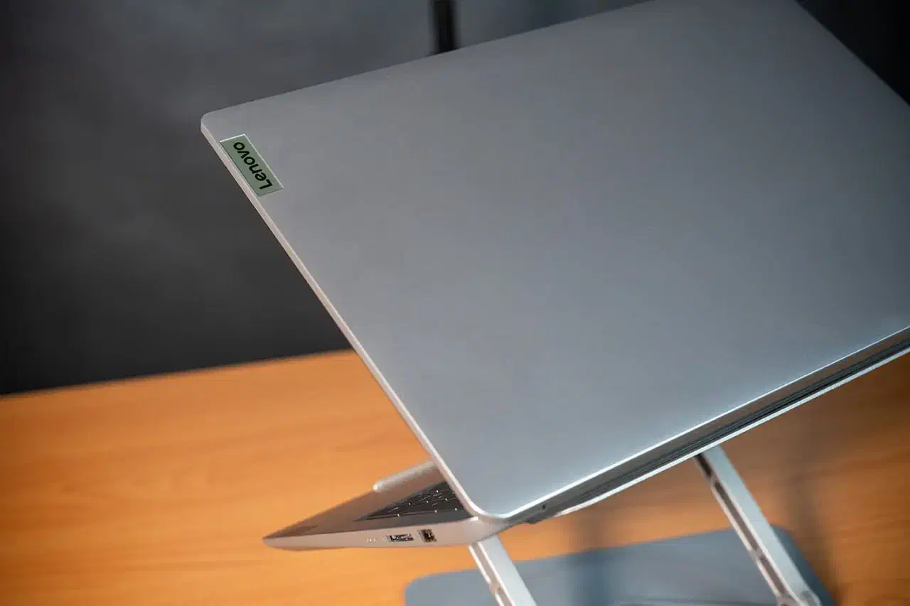 لپ تاپ LENOVO IDEAPAD 1 خونگی دانشجویی وبگردی|رایانه همراه|یزد, |دیوار