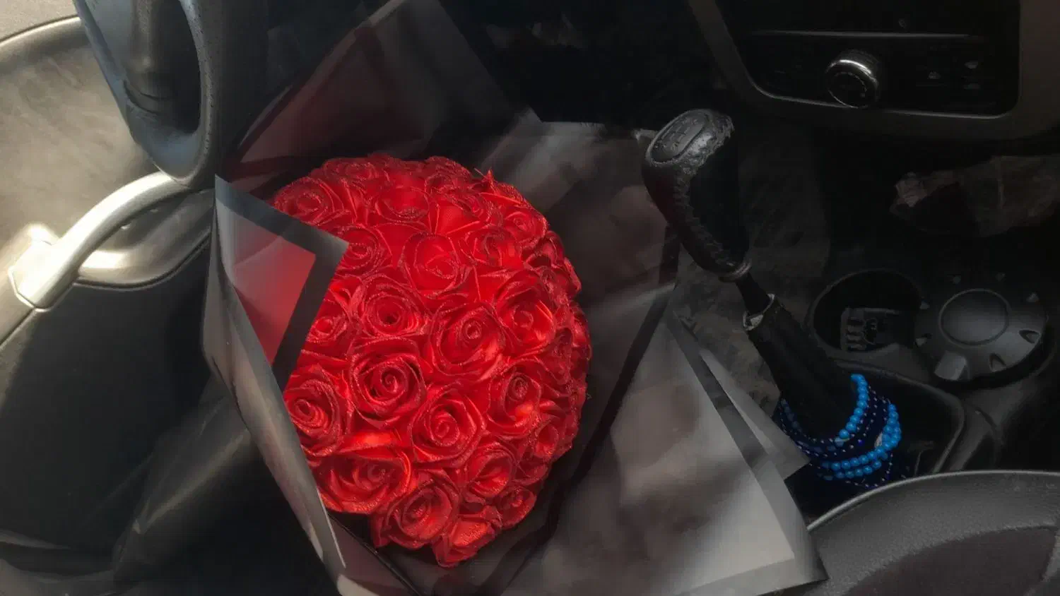 تخفیف تا ۲۵ م|گل مصنوعی|کرمانشاه, |دیوار