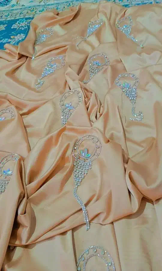 پارچه|لباس|نهبندان, |دیوار