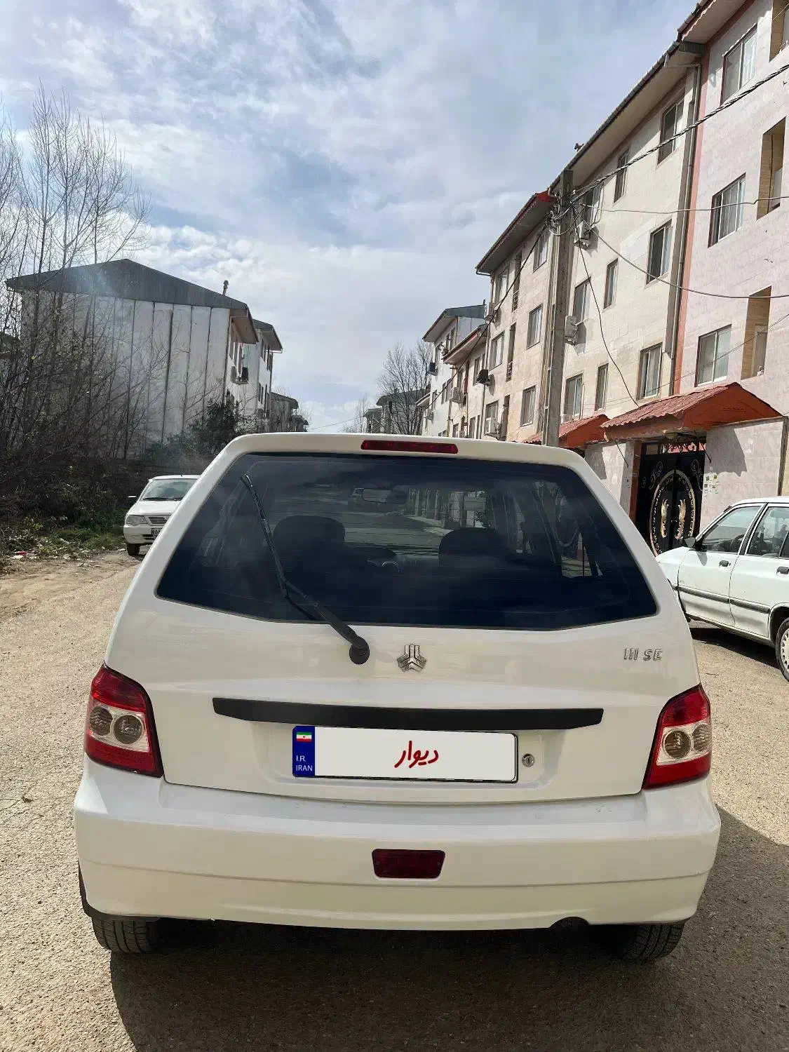 پراید ۱۱۱مدل ۹۸|خودرو سواری و وانت|لاهیجان, کوی خزر|دیوار