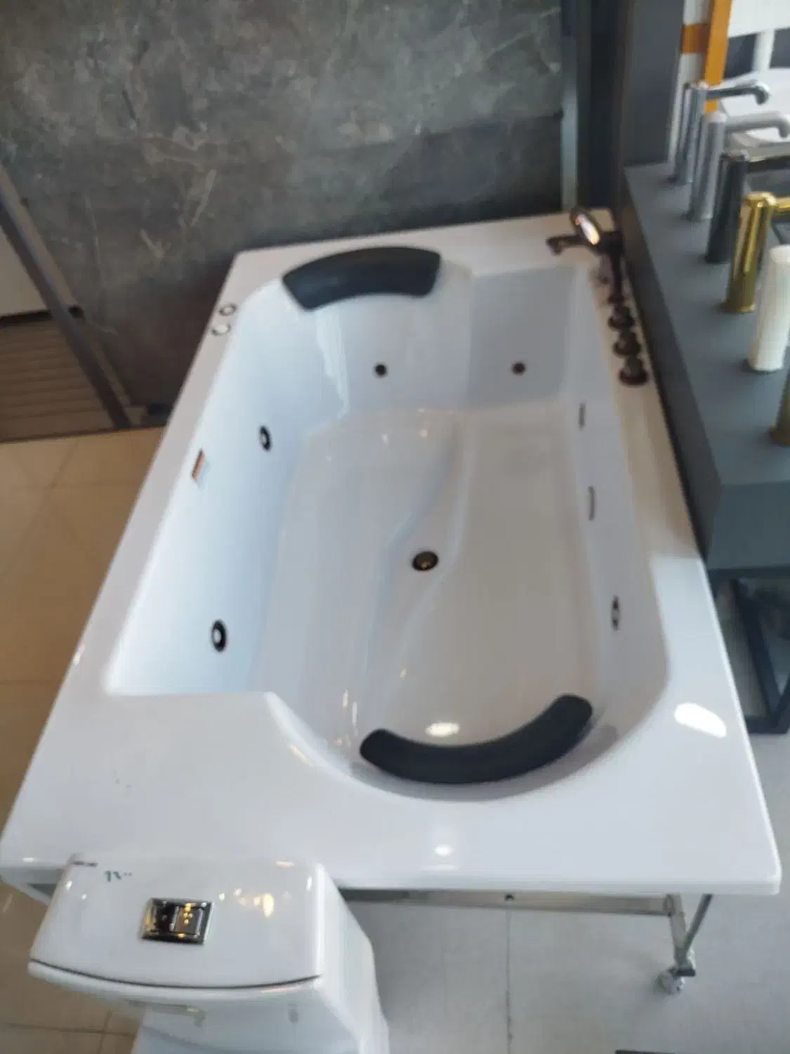 وان جکوزی|لوازم حمام|مشهد, عامل|دیوار