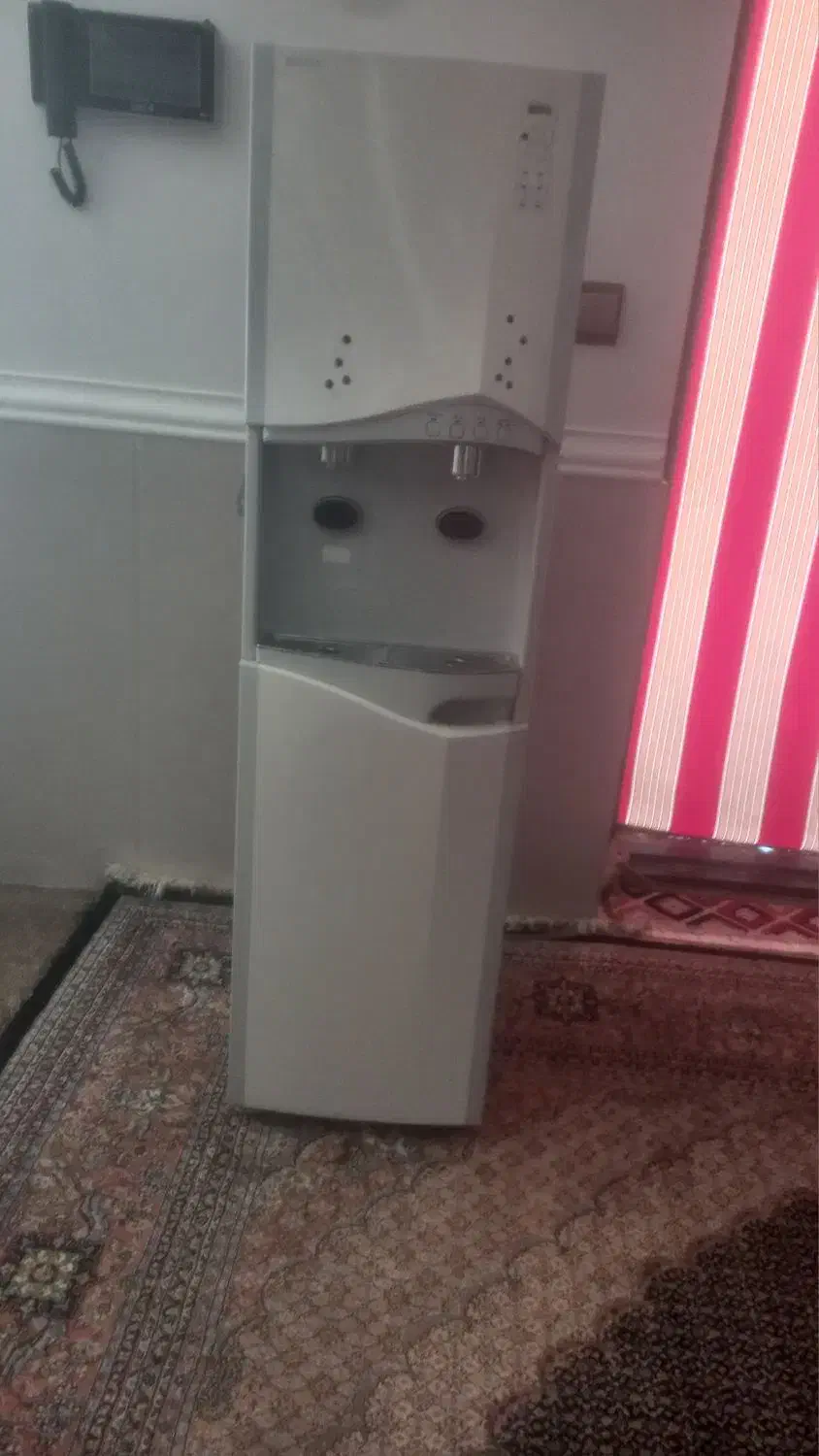 آبسردکن استوک کره ای|آبسردکن و تصفیه آب|یاسوج, |دیوار