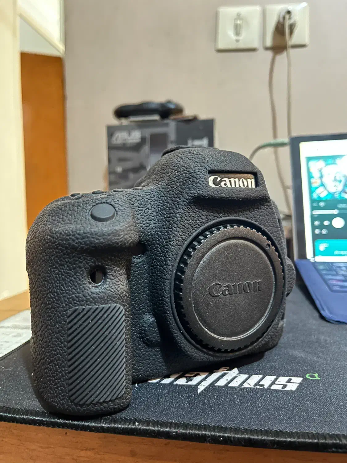 Canon 5d mark 3|دوربین عکاسی و فیلم‌برداری|شیراز, قلعه نو|دیوار