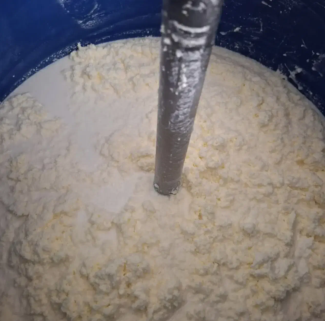 کره محلی گاوی بصورت عمده|خوردنی و آشامیدنی|تهران, ترمینال غرب|دیوار