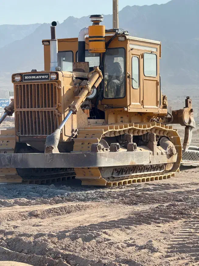 بلدوزر|خدمات حمل و نقل|بیرجند, |دیوار