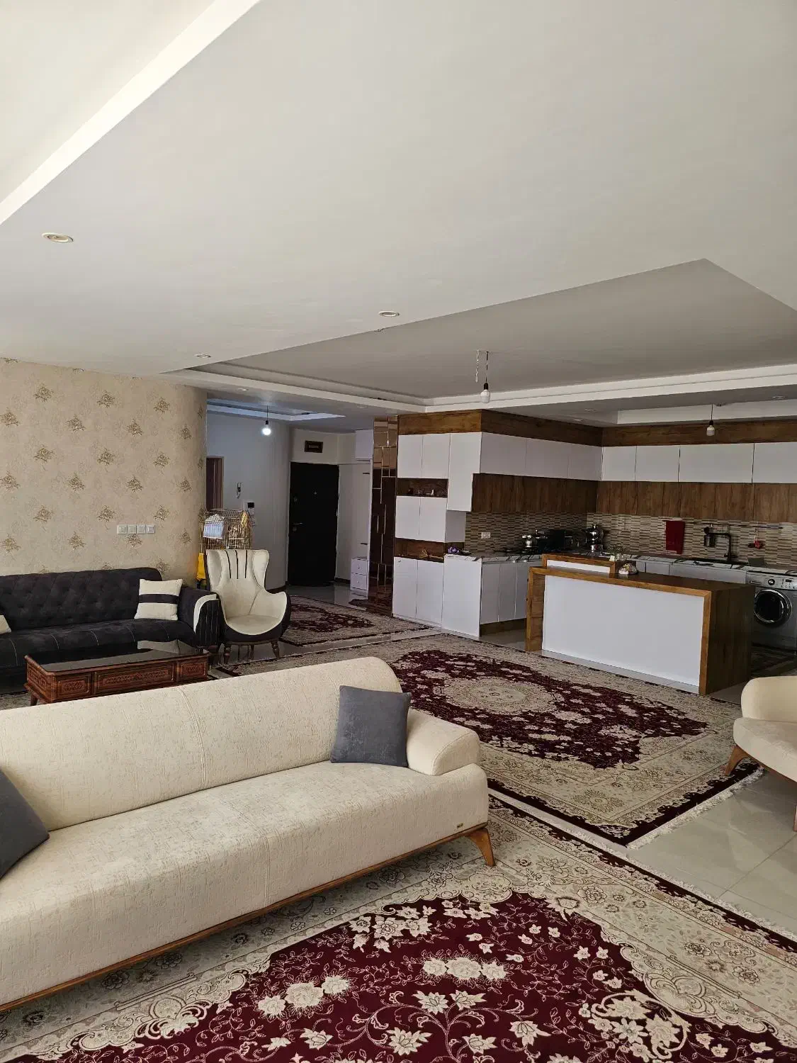 همایون‌ویلا پنت هاوس ۱۵۱ متر*سند+۵۰ متر حیاط|فروش آپارتمان|محمدشهر, همایون ویلا|دیوار