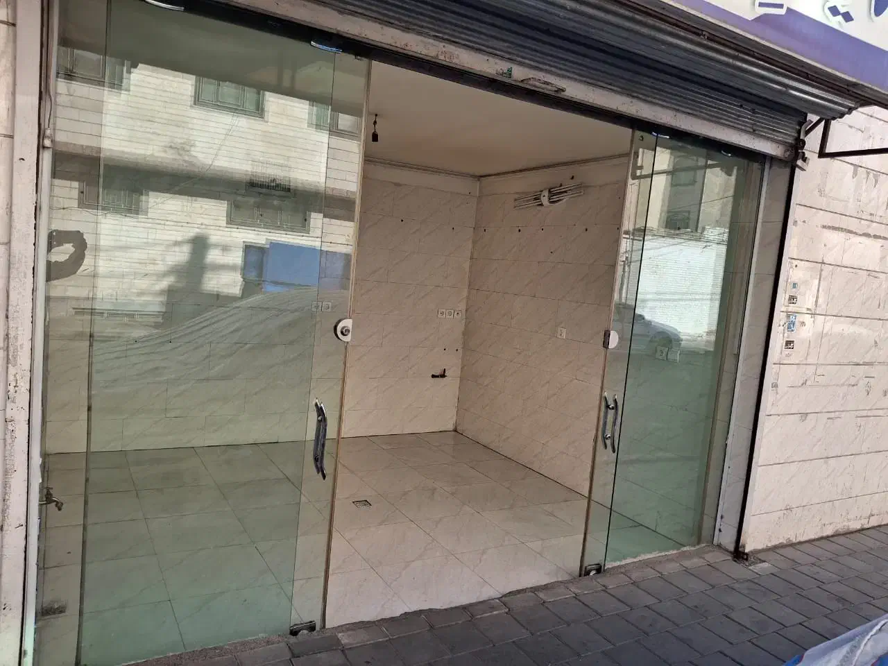 معازه ۱۲ متری|اجارهٔ مغازه و غرفه|ری, سیزده آبان|دیوار