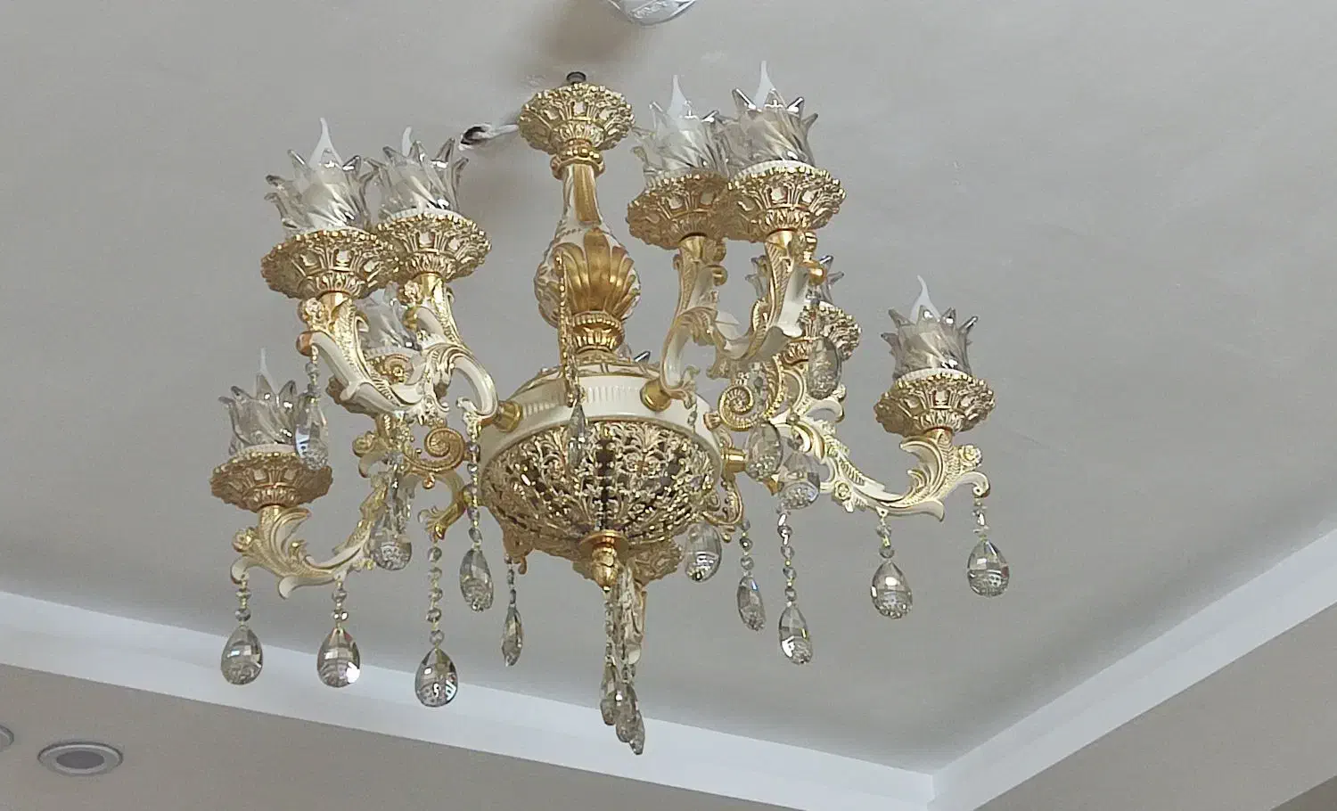 لوستر نو|لوستر و چراغ آویز|زاهدان, |دیوار