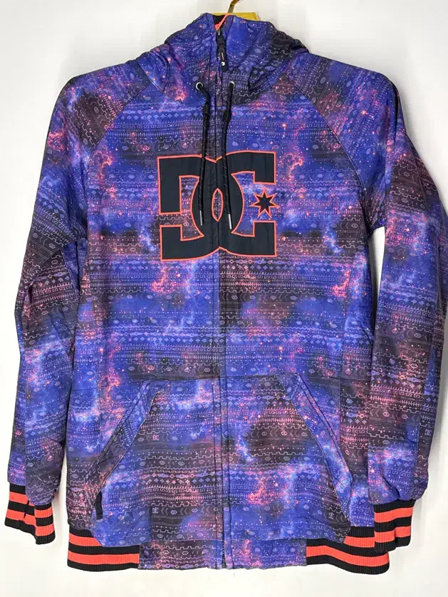 هودی اسکی برند dc|ورزش‌های زمستانی|تهران, باغ فیض|دیوار