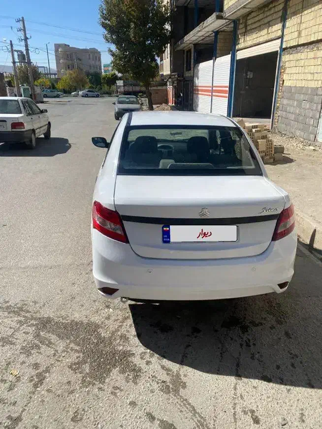 ساینا ۱۴۰۰|خودرو سواری و وانت|الیگودرز, |دیوار