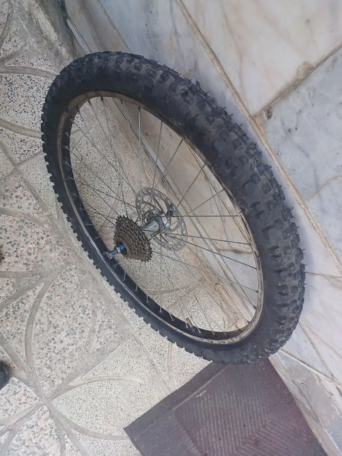 چرخ طوقه و لاستیک عقب و جلو ۲۶|دوچرخه، اسکیت، اسکوتر|تهران, شهرک استقلال|دیوار