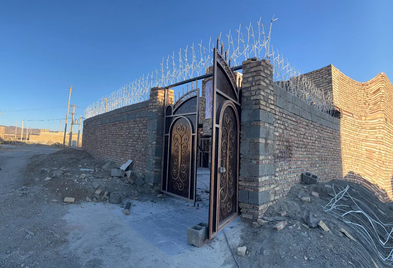 تولید حفاظ دیوار شاخ گوزنی|خدمات پیشه و مهارت|سراوان, |دیوار