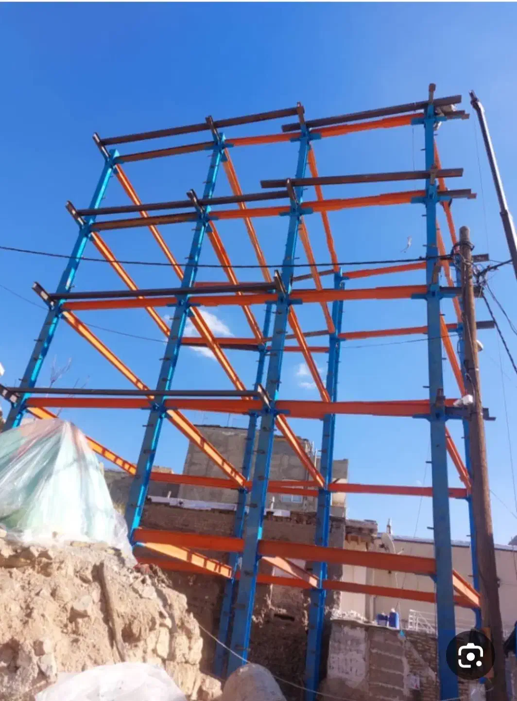 جوشکار اسکلت و اجرا سقف کرومیت و خورده کاری و....|خدمات پیشه و مهارت|ری, سیزده آبان|دیوار