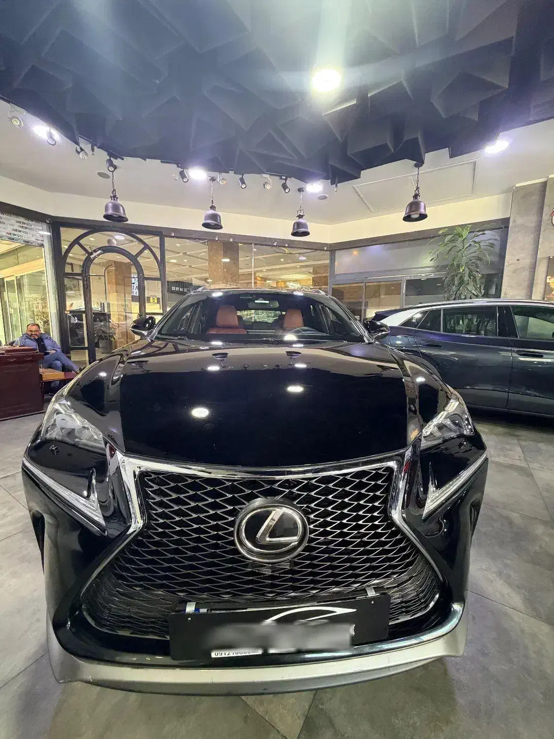 لکسوس ان ایکس ۲۰۰ مدل ۲۰۱۷|خودرو سواری و وانت|تهران, سعادتآباد|دیوار