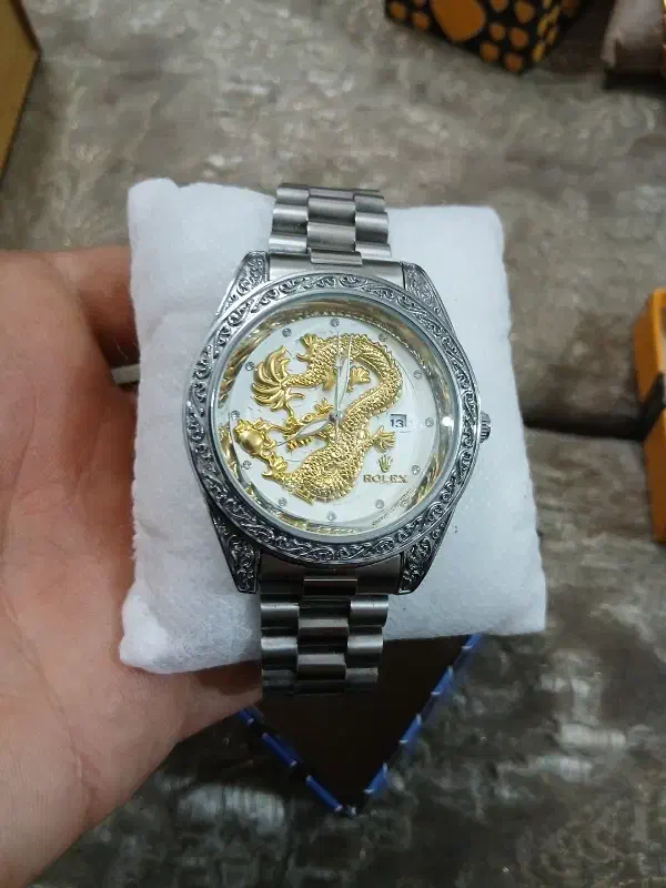 ساعت مچی|ساعت|مشهد, طبرسی شمالی|دیوار