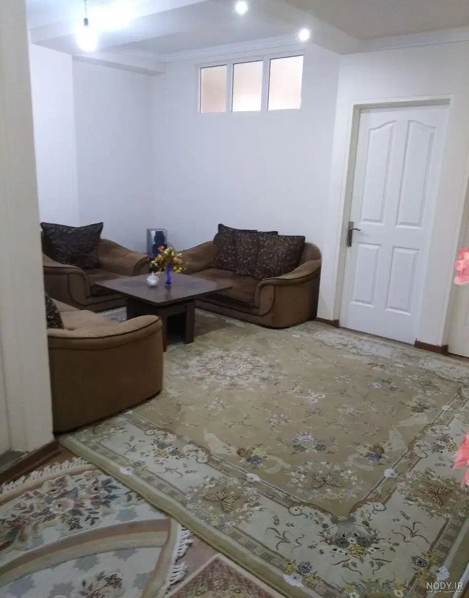 هم خونه خانم