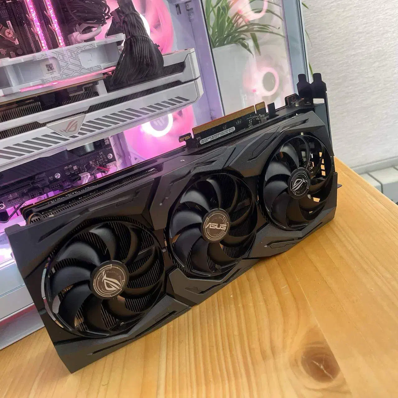 ASUS ROG STRIX RX 5700 8G XT کارت گرافیک|قطعات و لوازم جانبی رایانه|کرج, شهرک اوج|دیوار