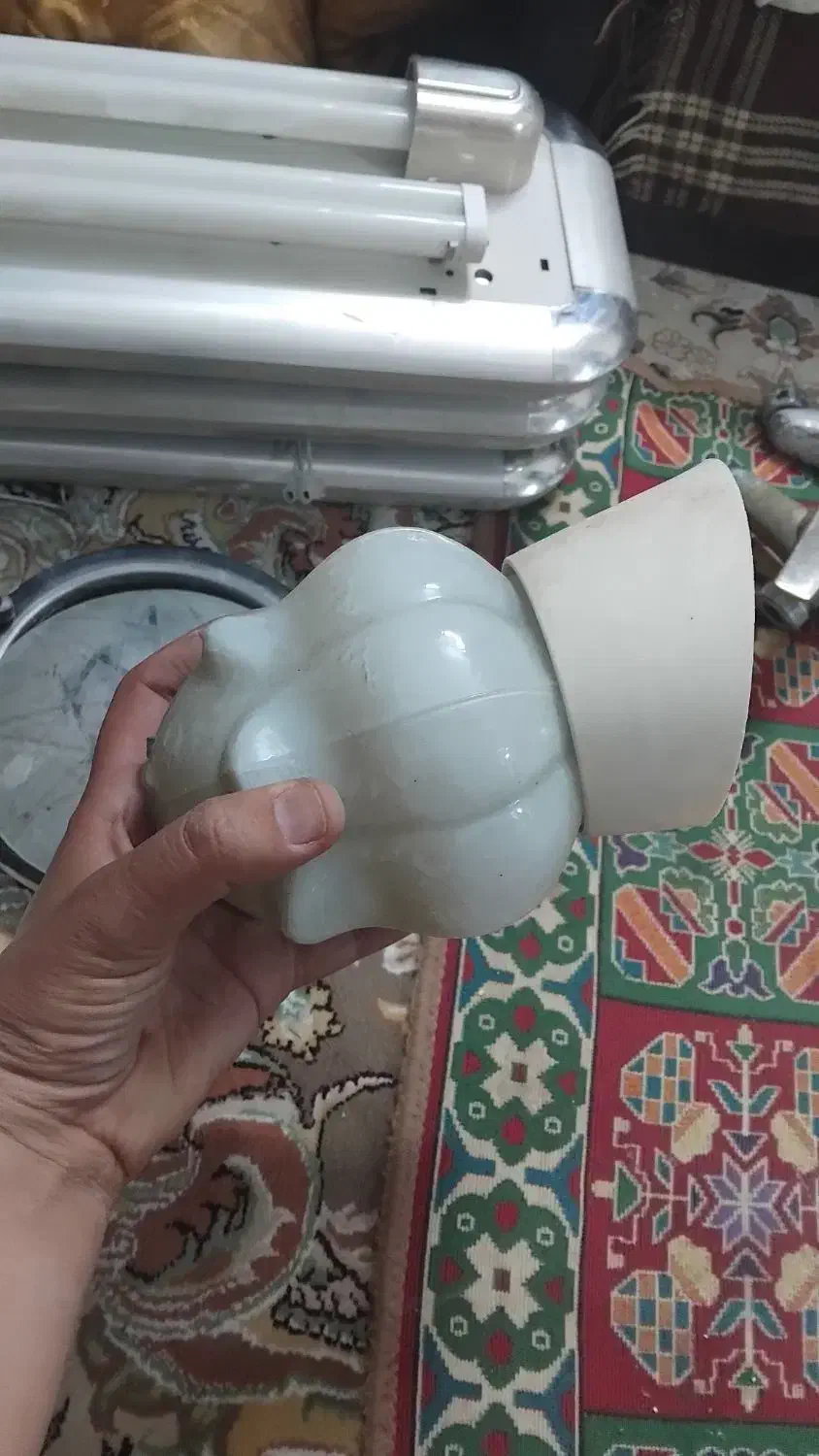 لوازم برقی دست ۲|لامپ و چراغ|یزد, |دیوار