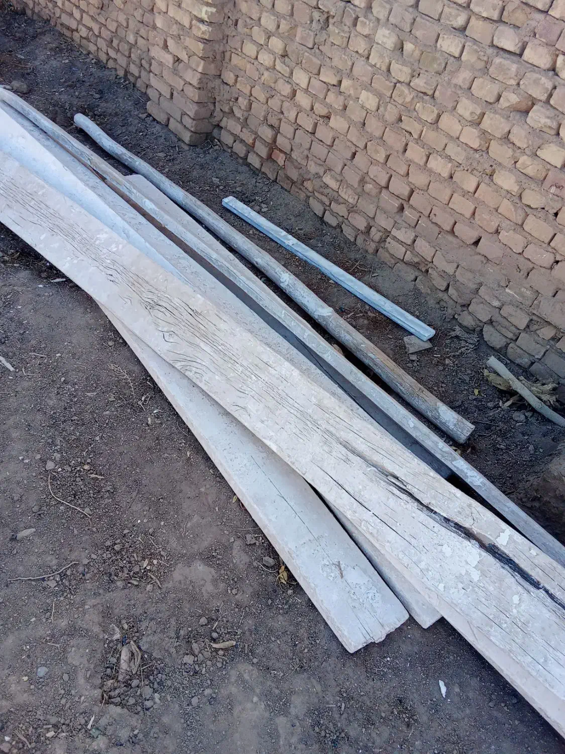 ابزارکار|ابزارآلات|انار, |دیوار