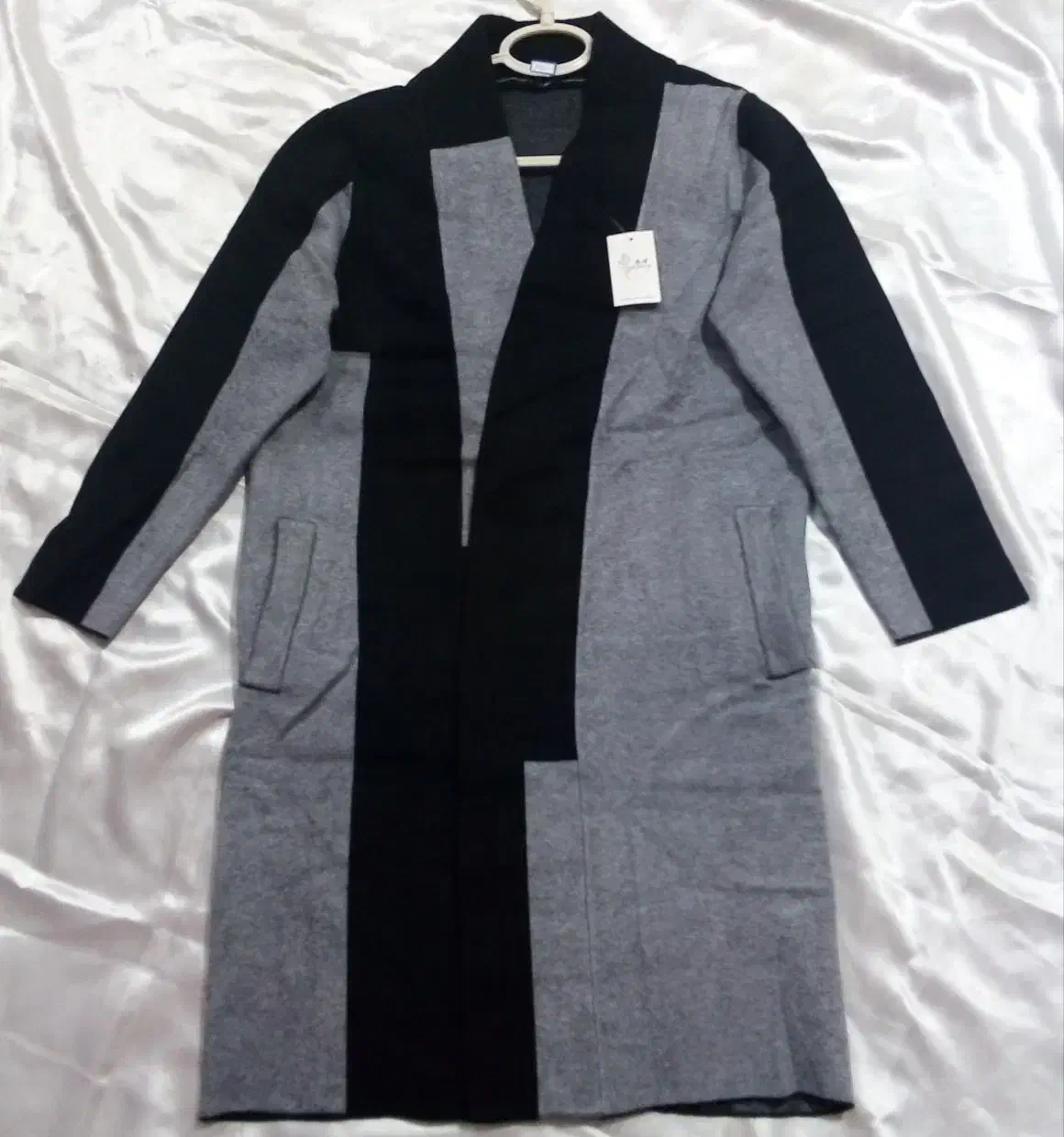 پالتو های زمستانی وکاپشن های دخترانه و پسرانه|لباس|برازجان, |دیوار