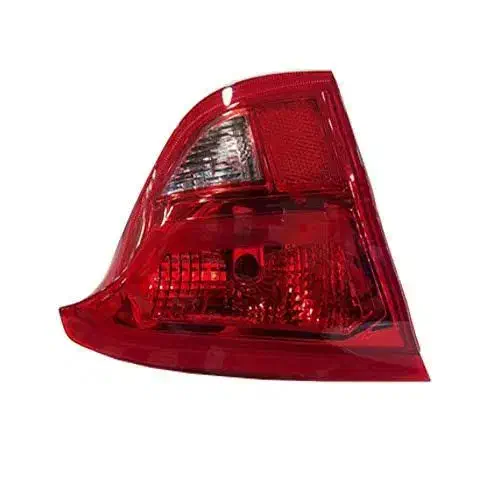 چراغ روی صندوق عقب کوییک کاملا سالم و بدون خط وخش|قطعات یدکی و لوازم جانبی|فردیس, سرحدی|دیوار