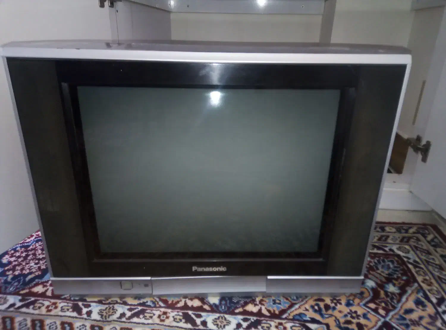 تلویزیون ۲۱اینچ پاناسونیک|تلویزیون و پروژکتور|سیرجان, |دیوار