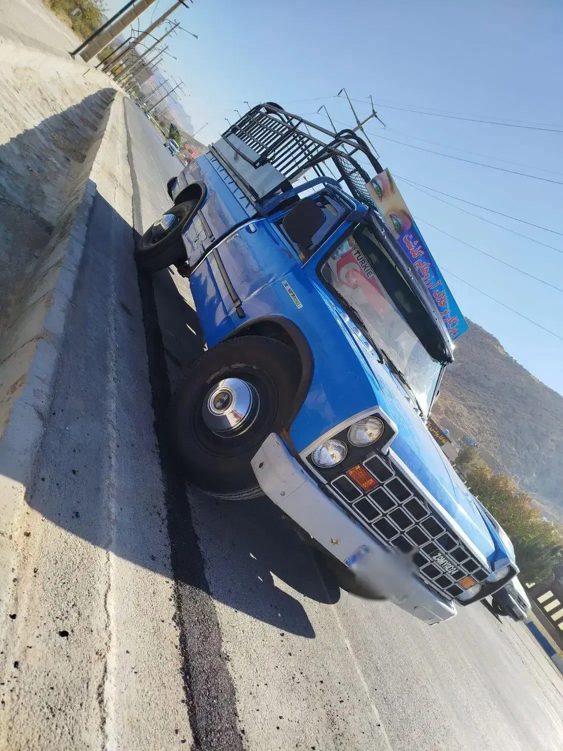 وانت نیسان دوگانه کارخانه|خودرو سواری و وانت|صدرا-فارس, فاز ۱|دیوار