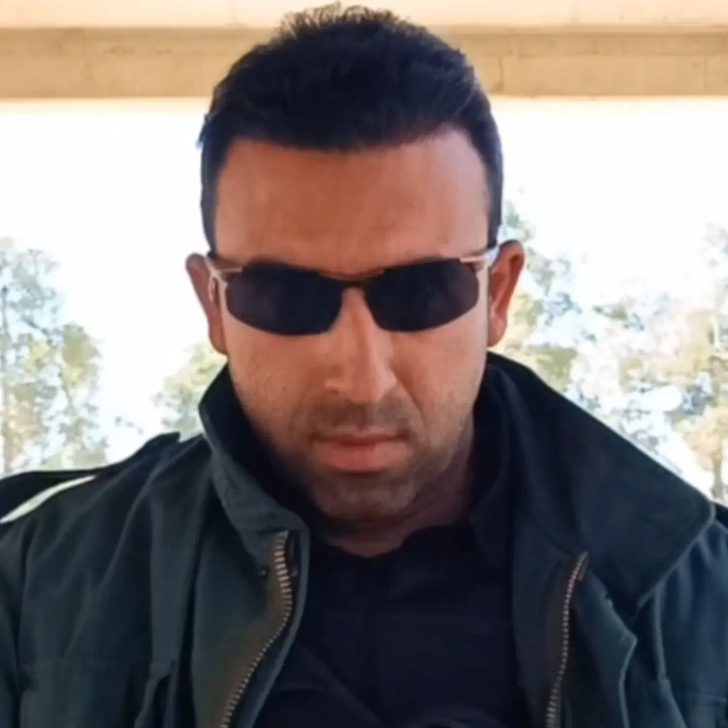 بادیگارد ( محافظ شخصی )|خدمات پیشه و مهارت|تهران, زعفرانیه|دیوار